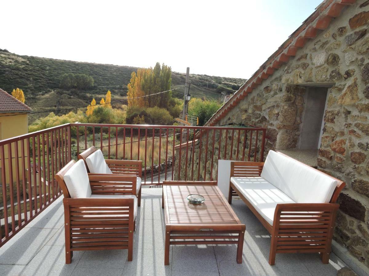 Penzion Casa Sierra De Gredos Navasequilla Exteriér fotografie