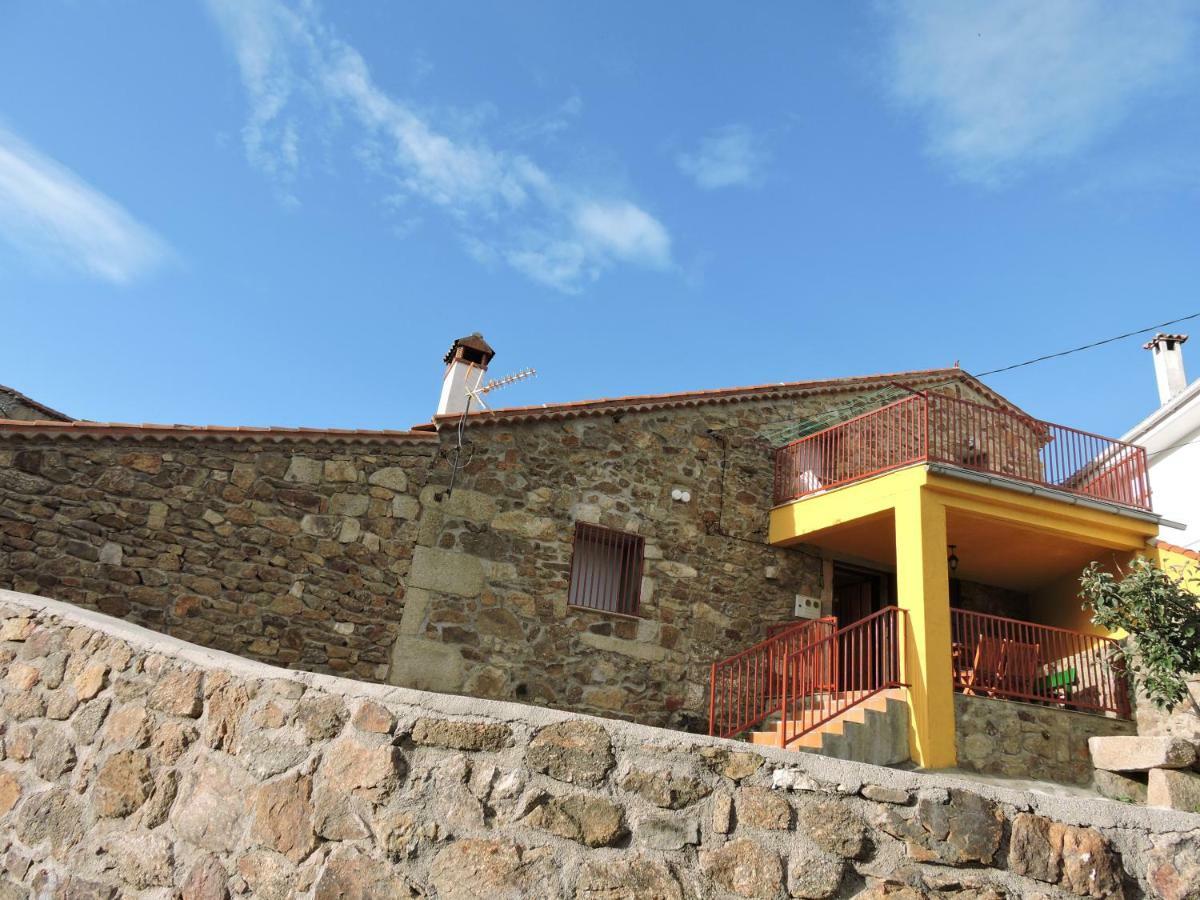 Penzion Casa Sierra De Gredos Navasequilla Exteriér fotografie