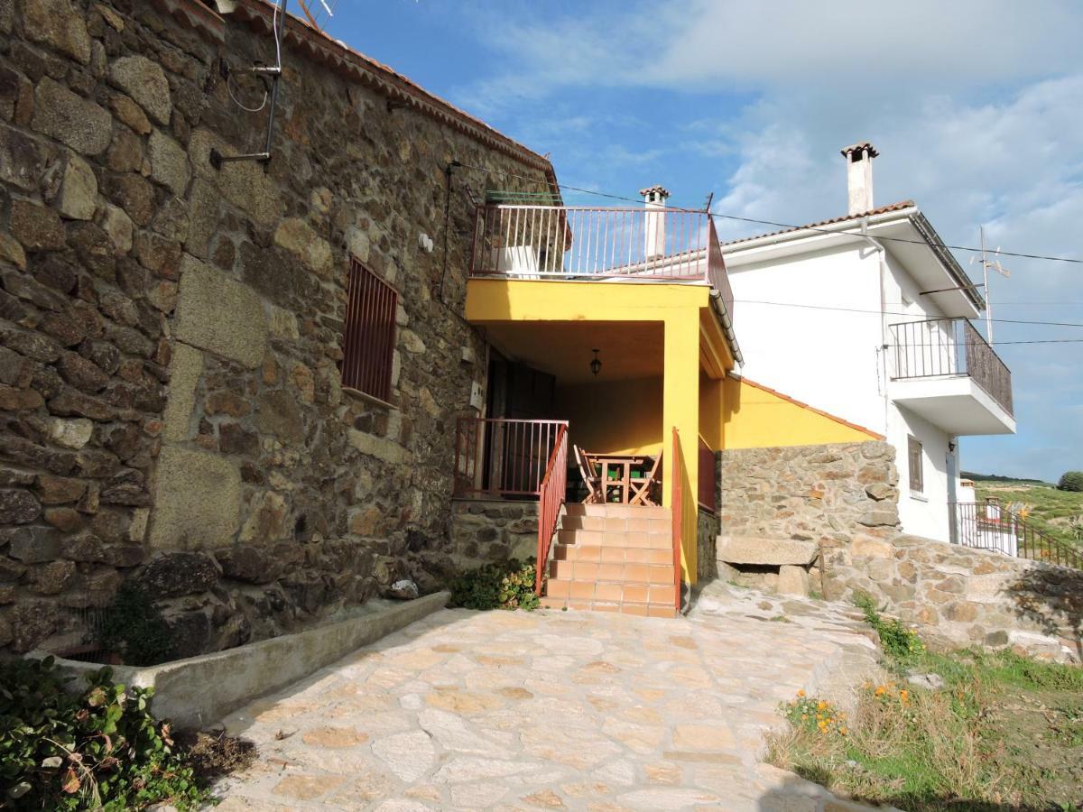 Penzion Casa Sierra De Gredos Navasequilla Exteriér fotografie